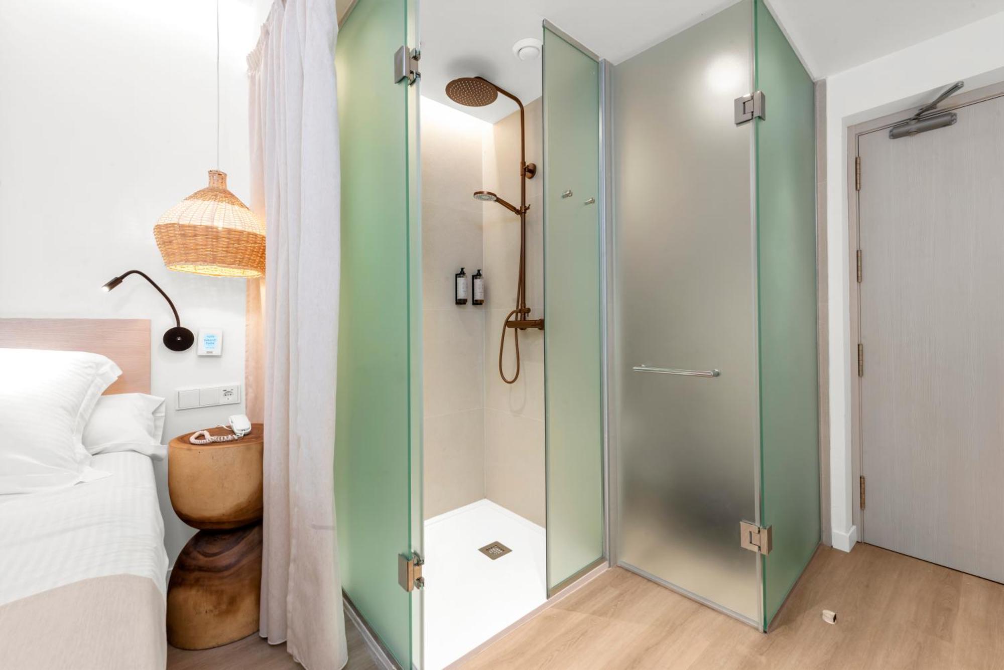 Valentin Grand Park Hotell 4*
